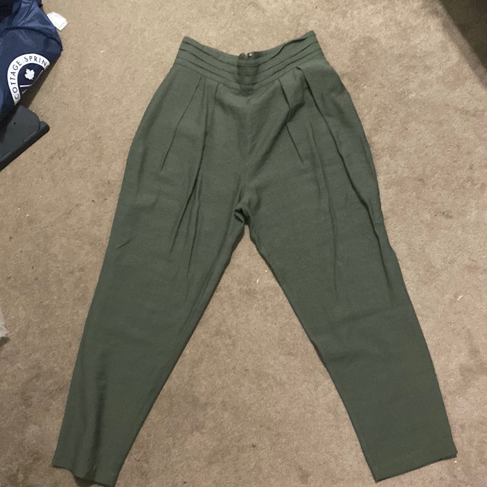 High waisted pant w pockets